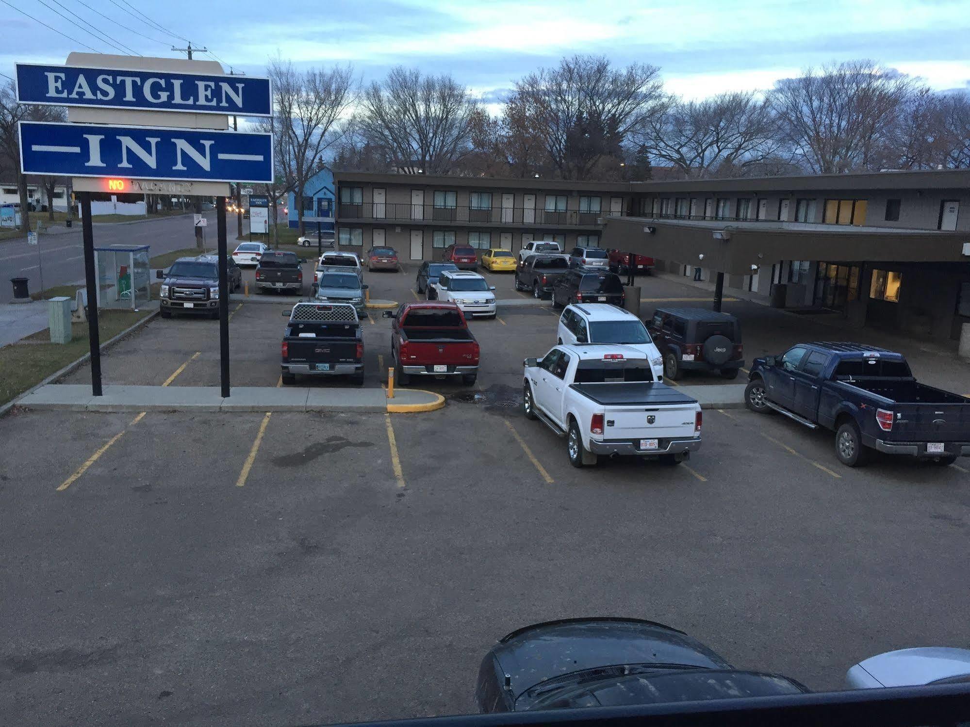 Eastglen Inn Edmonton Buitenkant foto