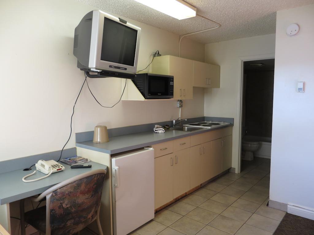 Eastglen Inn Edmonton Buitenkant foto